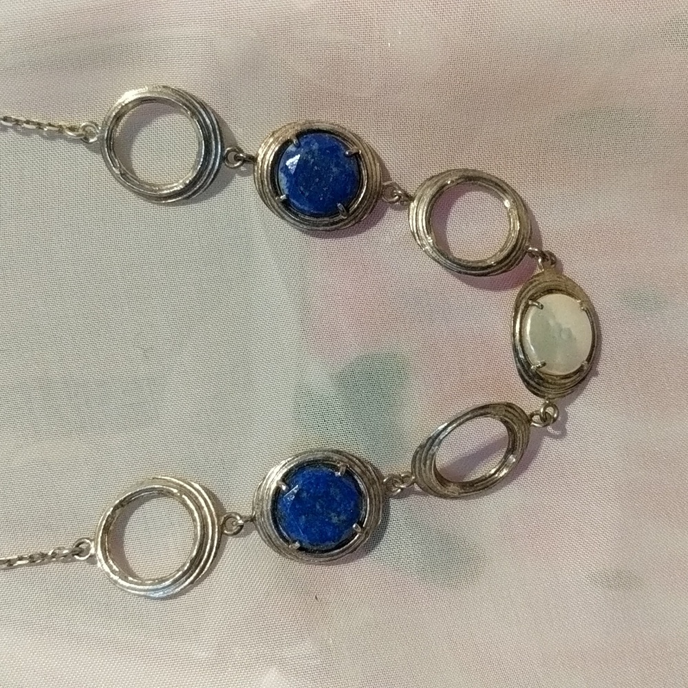 Necklace Silver Chain Blue White Stones Circle Round Metal
